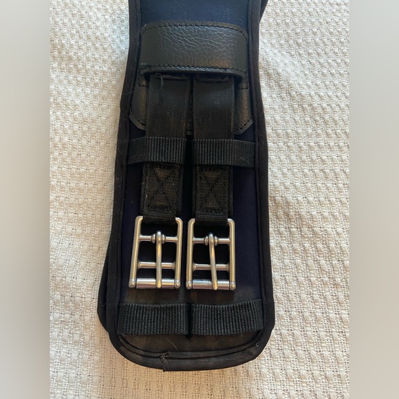 Shedrow Girth - Picture 2 of 5